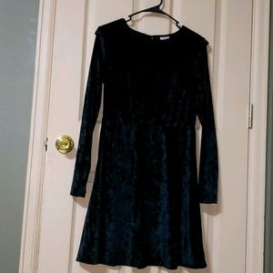 5 items for $20! Crushed velvet dress
